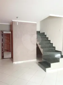 Casa com 2 Quartos à venda, 84m² no Vila Carmem, São Paulo