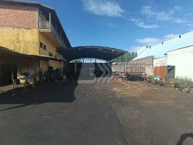 Galpão/Depósito/Armazém com 3 Quartos à venda, 500m² no Pompéia, Piracicaba