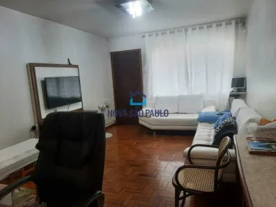 Casa com 2 Quartos à venda, 136m² no Bosque da Saúde, São Paulo