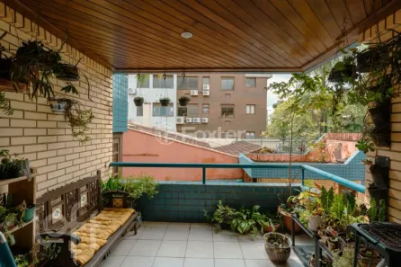 Casa com 3 Quartos à venda, 234m² no Boa Vista, Porto Alegre