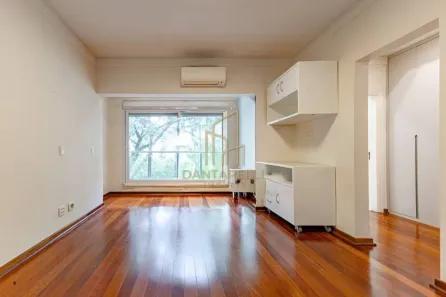 Casa de Condomínio com 4 Quartos à venda, 754m² no Jardim Leonor, São Paulo