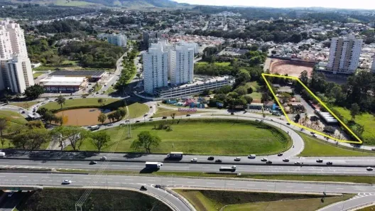 Lote/Terreno à venda, 7652m² no Bairro do Moisés, Jundiaí