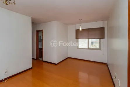 Apartamento com 2 Quartos à venda, 59m² no Passo da Areia, Porto Alegre