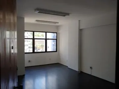 Sala Comercial para venda ou aluguel, 30m² no Belvedere, Belo Horizonte