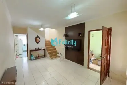 Sobrado com 2 Quartos à venda, 138m² no Jardim Mangalot, São Paulo