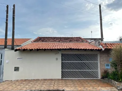Casa com 4 Quartos à venda, 156m² no Jardim Maria Luiza, Araraquara
