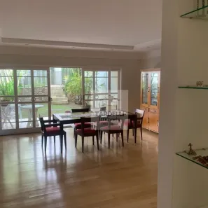 Sobrado com 4 Quartos à venda, 490m² no Vila Oliveira, Mogi das Cruzes