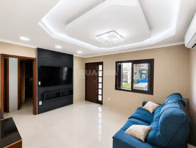 Casa com 2 Quartos para alugar, 90m² no Hípica, Porto Alegre