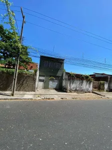 Casa com 2 Quartos para alugar, 179m² no Vermelha, Teresina