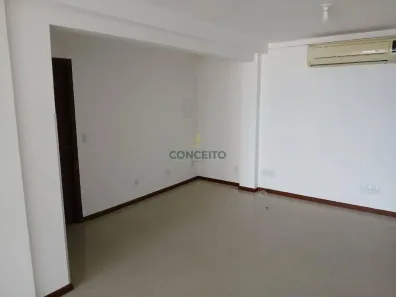 Sala Comercial à venda, 85m² no Centro, Florianópolis