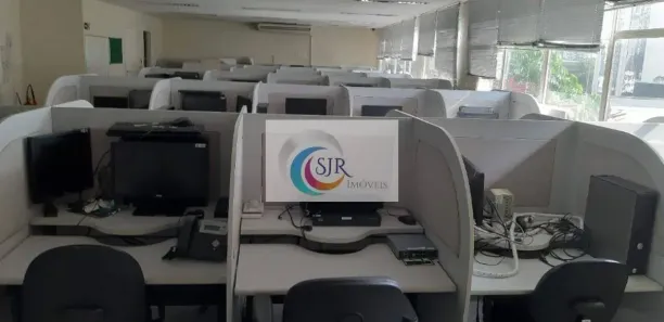 Sala Comercial para alugar, 290m² no Vila Olímpia, São Paulo