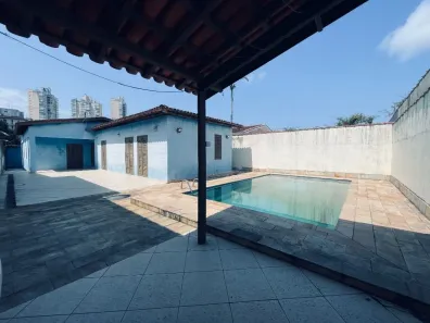 Casa com 3 Quartos à venda, 231m² no Jardim Virgínia, Guarujá