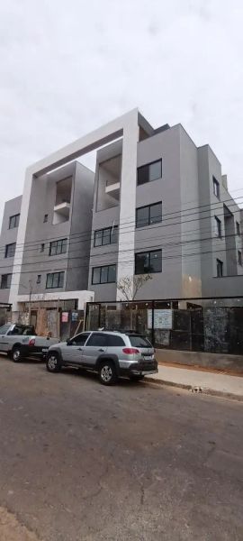 Apartamento com 3 quartos — Santa Amélia, Belo Horizonte