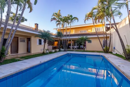 Sobrado com 4 Quartos à venda, 574m² no Jardim Itatiaia 1, Londrina
