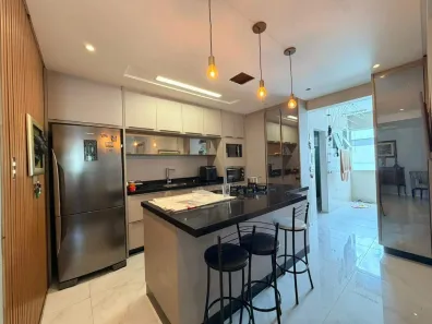 Apartamento com 3 Quartos à venda, 103m² no Centro, Florianópolis
