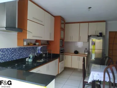 Sobrado com 4 Quartos à venda, 181m² no Baeta Neves, São Bernardo do Campo