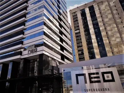 Sala Comercial para alugar, 246m² no Centro Cívico, Curitiba