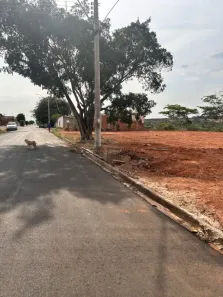 Lote/Terreno à venda, 221m² no Olympio Fernandes, Piratininga
