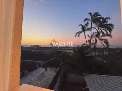 Apartamento com 2 Quartos à venda, 56m² no Vila Cascatinha, São Vicente