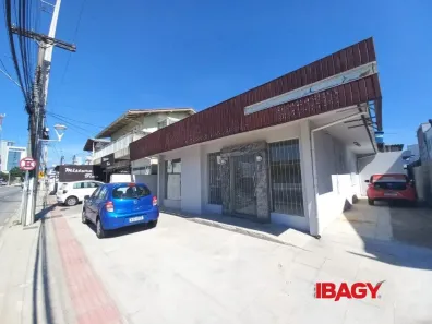 Ponto Comercial para alugar, 250m² no Centro, Palhoça