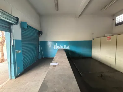 Ponto Comercial para alugar, 48m² no Bom Jesus, Uberlândia