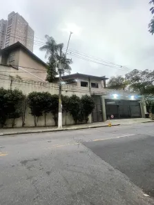Sobrado com 3 Quartos para alugar, 190m² no Centro, Diadema