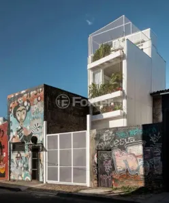Casa com 2 Quartos à venda, 101m² no Cidade Baixa, Porto Alegre
