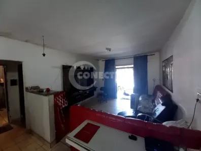 Casa com 3 Quartos à venda, 130m² no Loteamento Celina Park, Goiânia