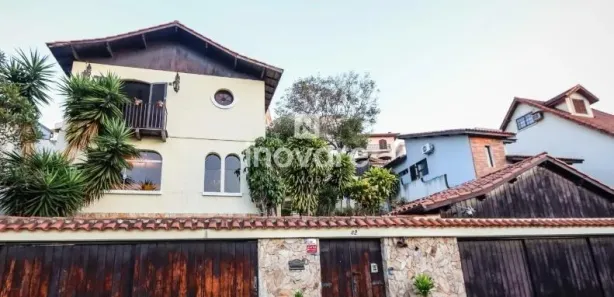 Casa com 4 Quartos à venda, 420m² no Jardim Leonor, São Paulo