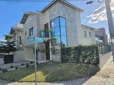 Casa de Condomínio com 3 Quartos à venda, 247m² no Jacundá, Aquiraz