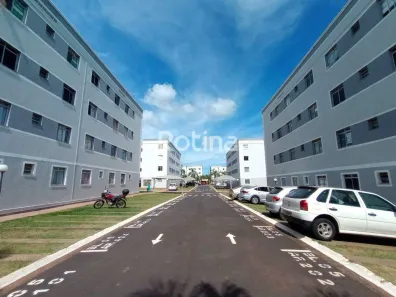 Apartamento com 2 Quartos para alugar, 45m² no Gávea, Uberlândia
