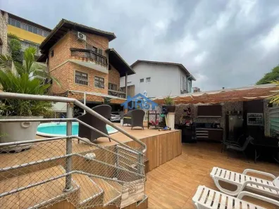 Casa de Condomínio com 3 Quartos à venda, 180m² no Jardim Semiramis, Cotia