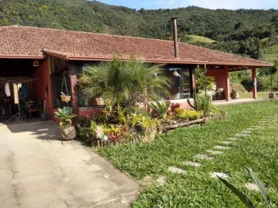 Fazenda/Sítio com 3 Quartos à venda, 40000m² no , Nova Friburgo
