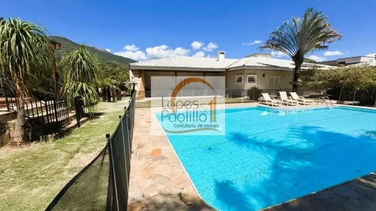Casa com 7 Quartos à venda, 600m² no Condomínio Flamboyant-B, Atibaia