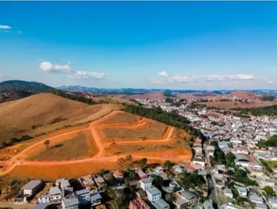 Lote/Terreno à venda, 360m² no Leopoldina, Bicas