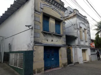 Lote/Terreno à venda, 330m² no Macuco, Santos