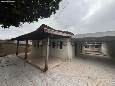 Casa com 3 Quartos à venda, 300m² no Parque Furquim, Presidente Prudente