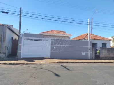 Casa com 2 Quartos à venda, 144m² no Centro, Araraquara