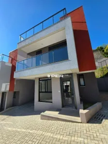 Casa de Condomínio com 3 Quartos à venda, 192m² no Pilarzinho, Curitiba