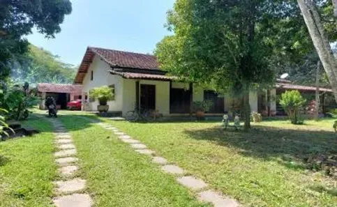 Fazenda/Sítio com 3 Quartos à venda, 11000m² no Bazílio, Rio Bonito