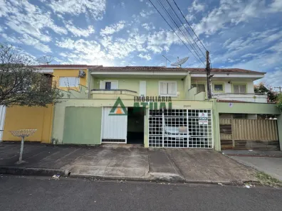 Casa com 3 Quartos à venda, 110m² no Centro, Londrina