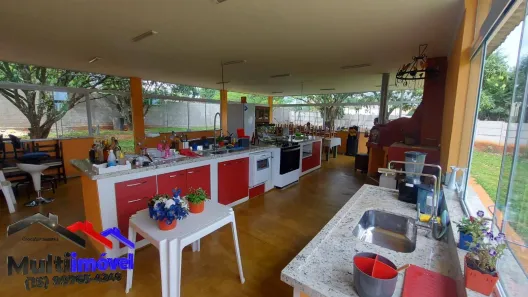 Fazenda/Sítio com 3 Quartos para venda ou aluguel, 3000m² no Fazenda Castelo, Boituva