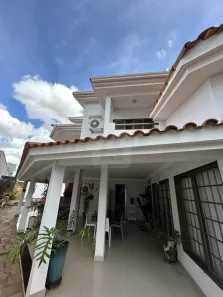 Casa com 4 Quartos à venda, 367m² no Morada da Colina, Uberlândia