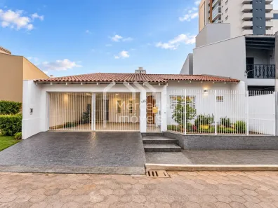 Casa com 4 Quartos à venda, 240m² no Fazendinha, Itajaí