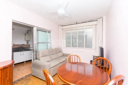 Apartamento com 1 Quarto para alugar, 51m² no Floresta, Porto Alegre
