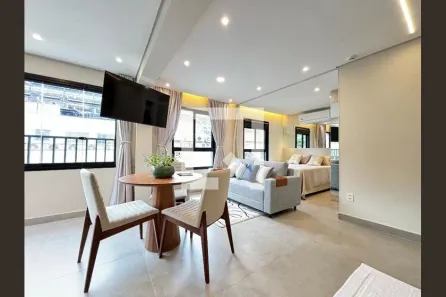 Kitnet com 1 Quarto à venda, 35m² no Indianópolis, São Paulo