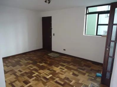 Apartamento com 3 Quartos para alugar, 61m² no Mercês, Curitiba
