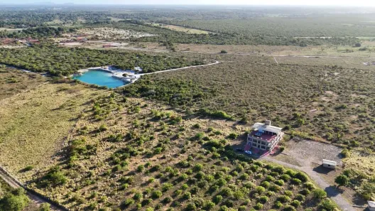 Fazenda/Sítio com 7 Quartos à venda, 3000m² no , Pindoretama