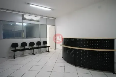 Sala Comercial para venda ou aluguel, 157m² no Centro Histórico, Porto Alegre