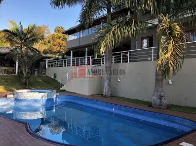 Casa de Condomínio com 5 Quartos para venda ou aluguel, 890m² no Chácara Santa Lúcia, Carapicuíba